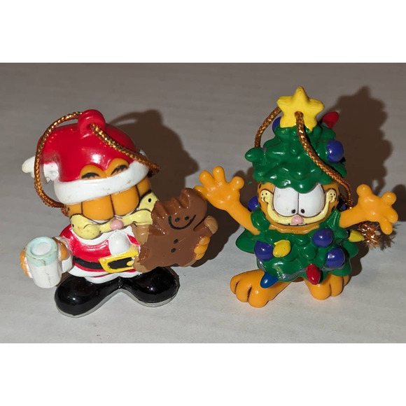 2 Vintage Collectible Garfield Christmas Ornaments Rare Gingerbread Man Tree - Picture 1 of 7